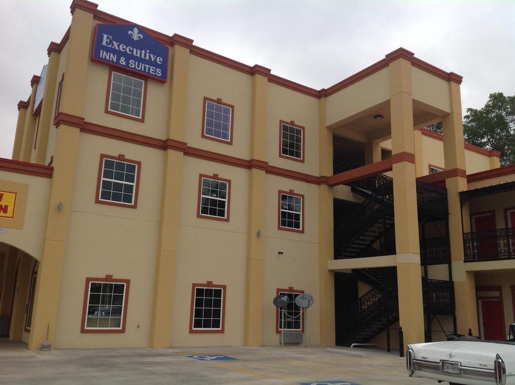Executive Inn And Suites Jefferson Bagian luar foto
